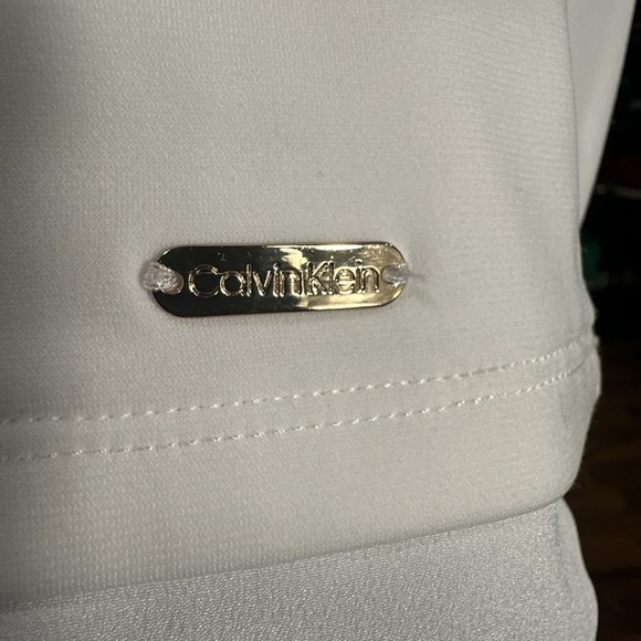 Calvin Klein Size Large Calvin Klein White Tunic Top - Picture 4 of 6